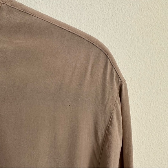 BABATON Notion Half Button Down Silk Tunic Blouse Tan Brown Medium - Picture 7 of 9